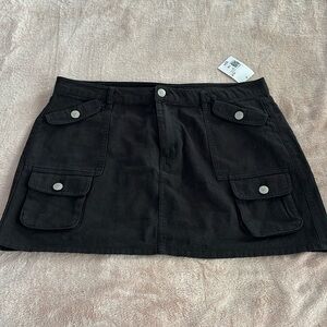 Brand new black mini skirt